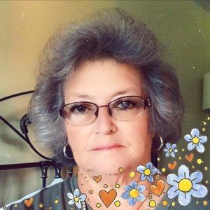 Meet your Posher, Suzy